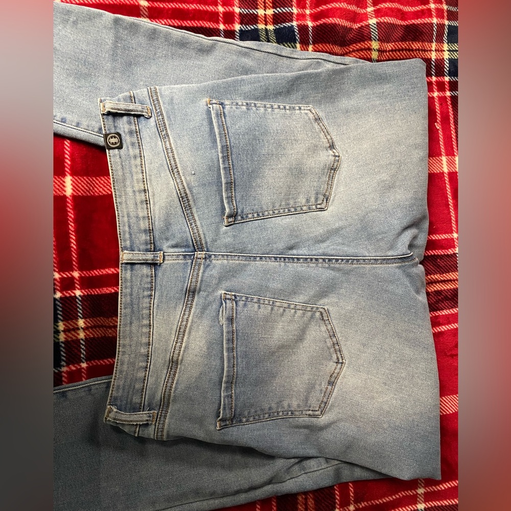 Jeans - Picture 3 of 3